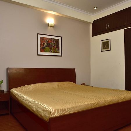 2Bhk Comfortable Furnished Serviced Apartments In Hauz Khas - Woodpecker Apartments New Delhi Luaran gambar