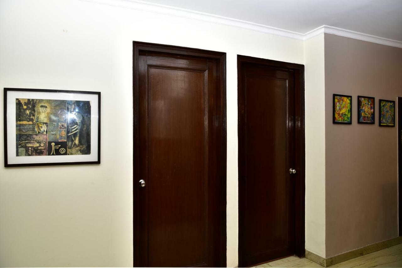 2Bhk Comfortable Furnished Serviced Apartments In Hauz Khas - Woodpecker Apartments New Delhi Luaran gambar