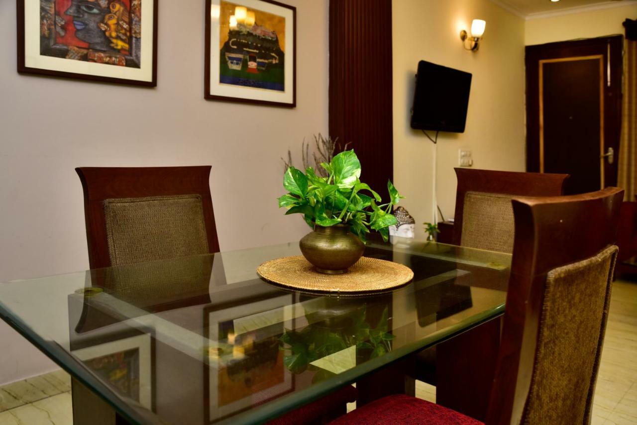 2Bhk Comfortable Furnished Serviced Apartments In Hauz Khas - Woodpecker Apartments New Delhi Luaran gambar