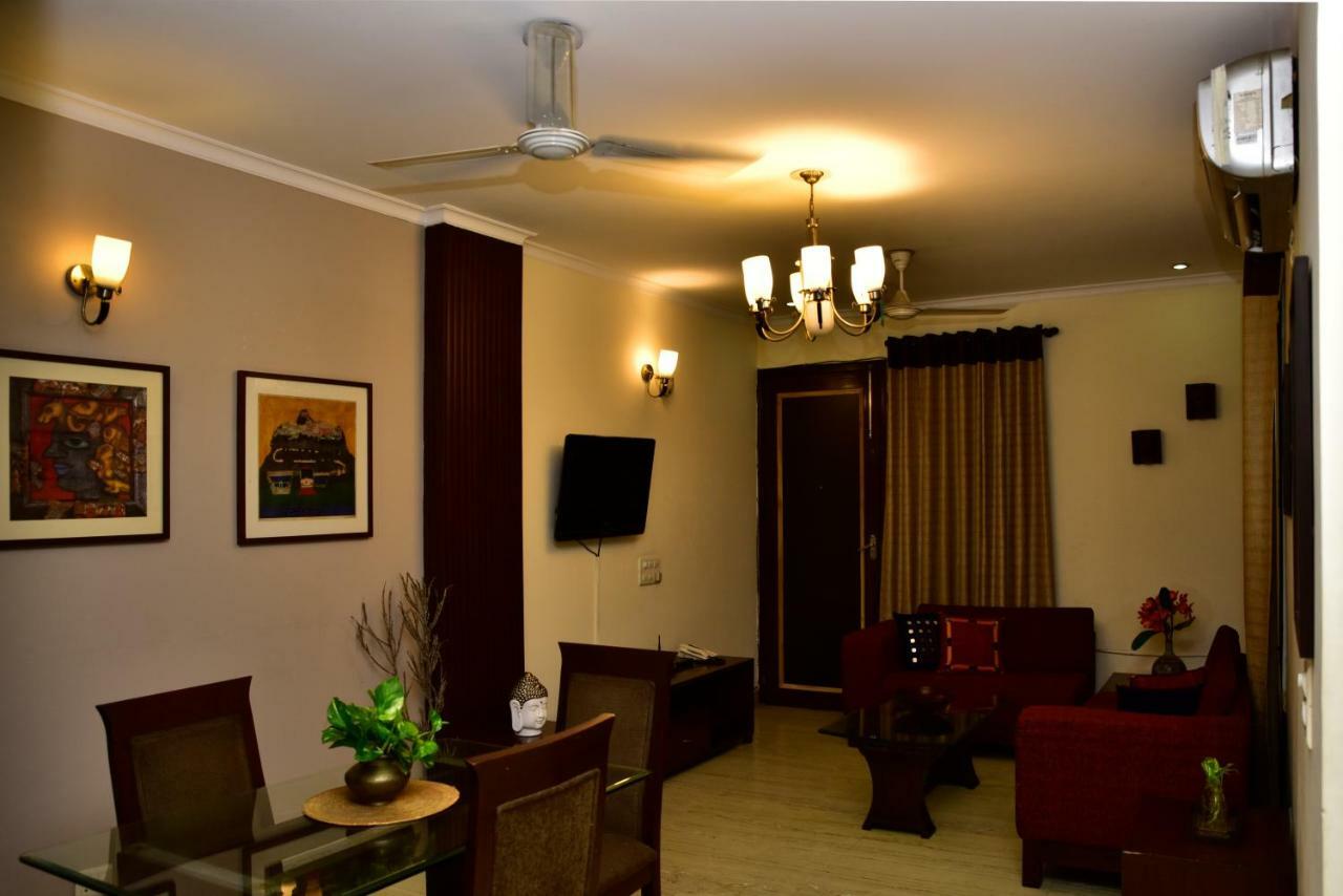 2Bhk Comfortable Furnished Serviced Apartments In Hauz Khas - Woodpecker Apartments New Delhi Luaran gambar