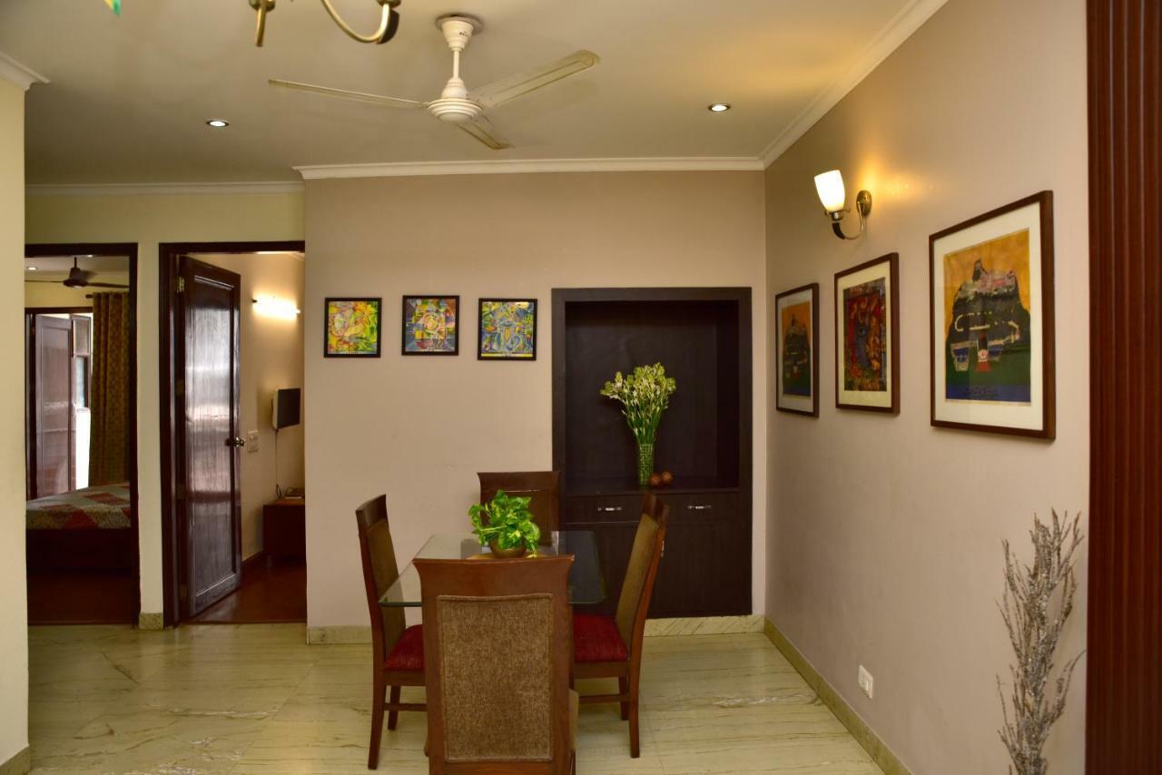 2Bhk Comfortable Furnished Serviced Apartments In Hauz Khas - Woodpecker Apartments New Delhi Luaran gambar