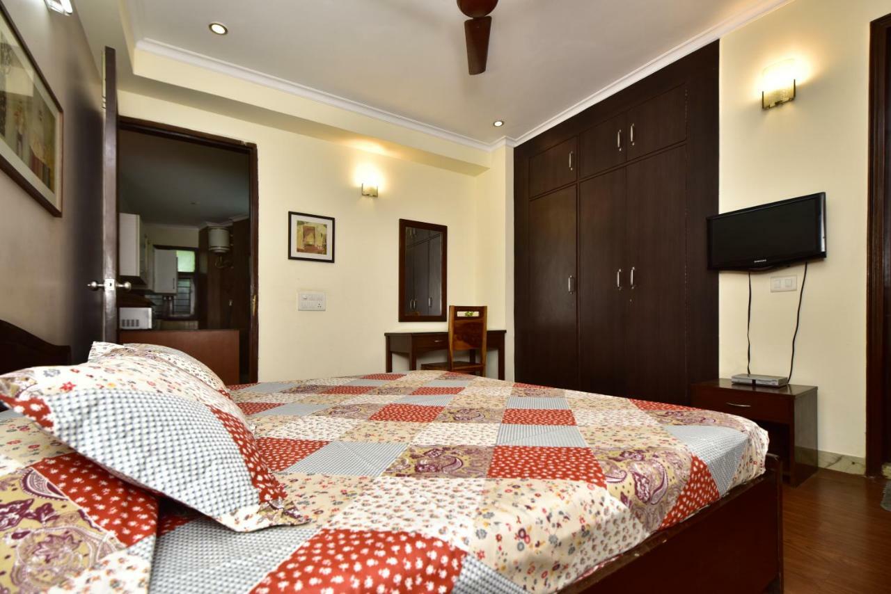 2Bhk Comfortable Furnished Serviced Apartments In Hauz Khas - Woodpecker Apartments New Delhi Luaran gambar